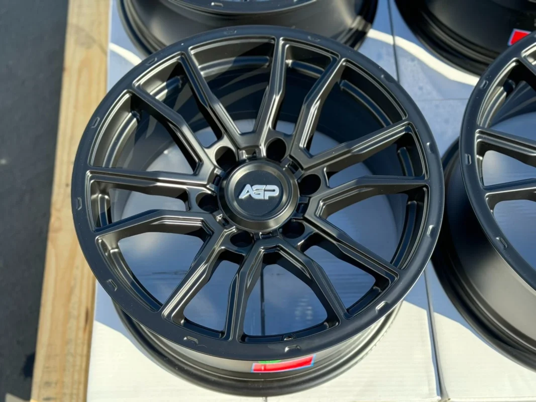 AGP Style 306 17x8 Wheels
